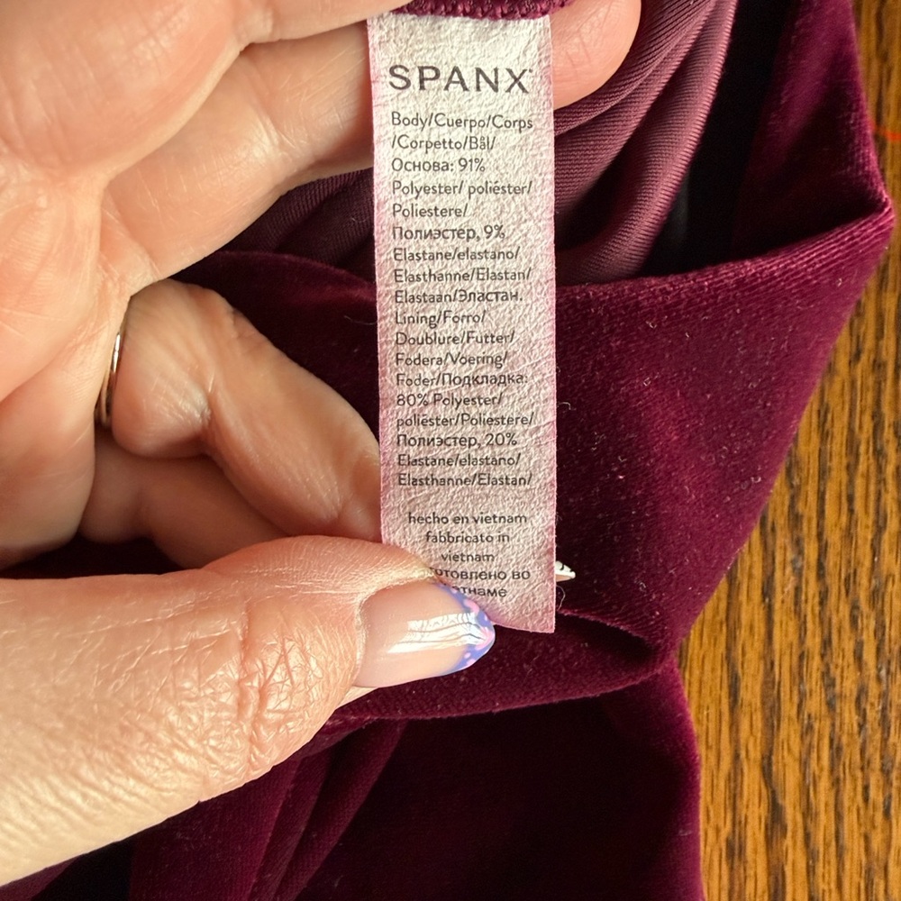 XL SPANX Kids Velvet Leggings in Deep Purple - Picture 3 of 4